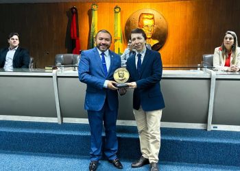 Alexandre do Sindicato presta solidariedade à Vinacc: “Querem calar os cristãos”