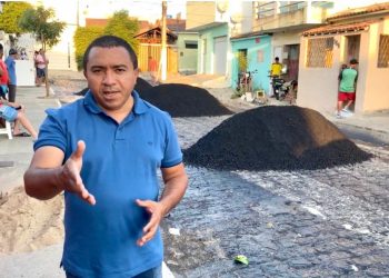 Projeto de Alexandre que obriga conserto de vias públicas após serviços foi aprovado pela Câmara