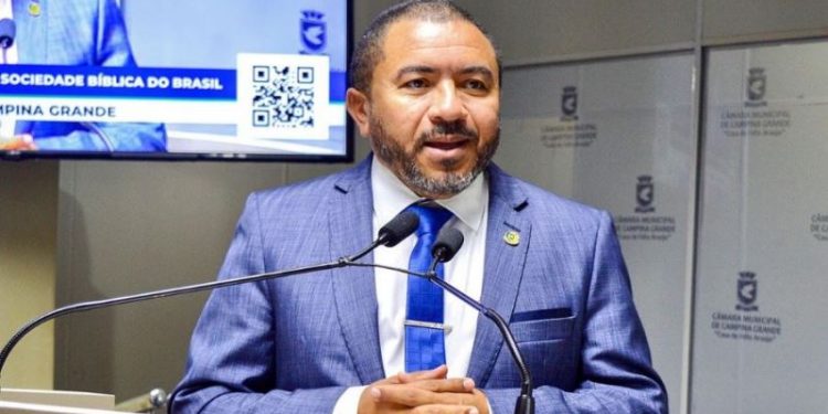 Alexandre do Sindicato pede que horário da “Tarifa Zero” do São João seja ampliado