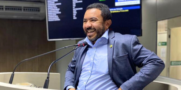 Justiça aprova contas de campanha do vereador Alexandre do Sindicato